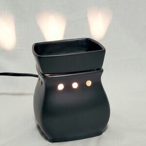 Scentsy Wax Warmer Square Curve Satin Black Rounded 19744 Full Size 120V